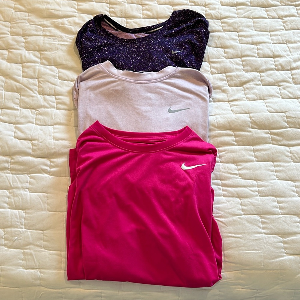Nike Dri-Fit bundle - fits size L, three shirts great condition!